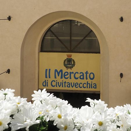 Regina Margherita Casa Vacanza Civitavecchia Exterior foto